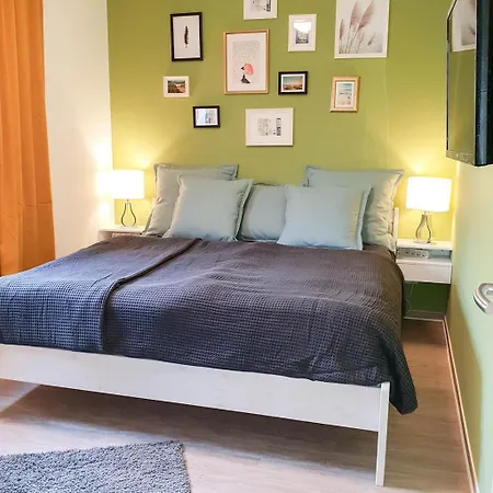 Fewo-ostsee24 Апартаменты *